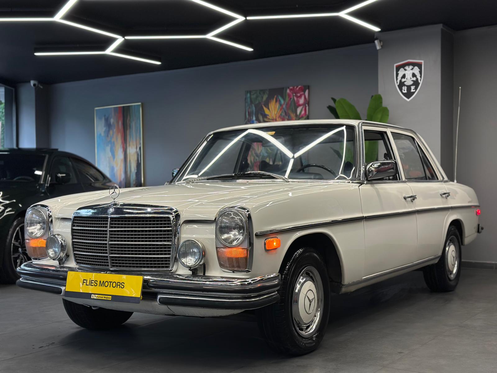 1973 MODEL MERCEDES 200 20'BİN KM OTOMATİK - 3